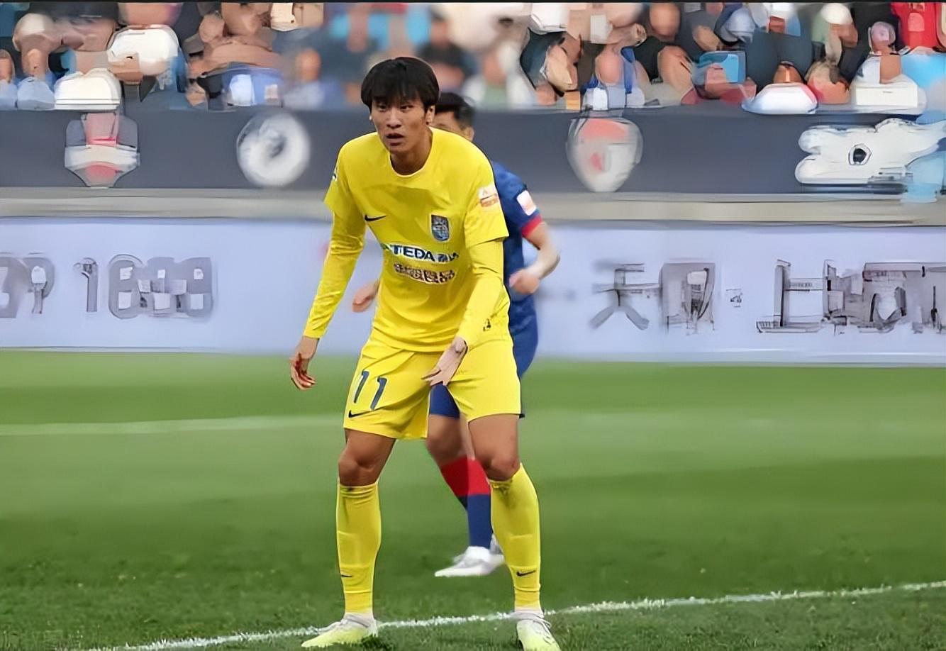 星空体育app下载-津门虎未来可尝试双中锋战术，谢维军为此被重用踢主力，值得期待